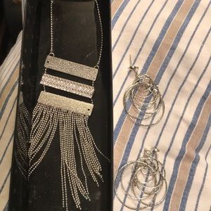 Silver necklace and earrings set very pretty